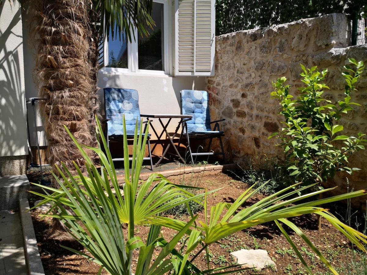City Center Garden Apartments Sibenik Exterior photo