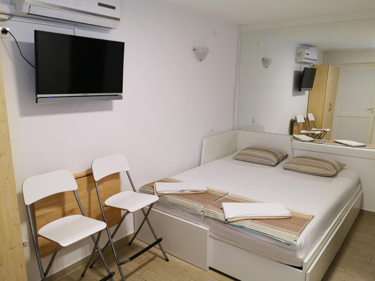 City Center Garden Apartments Sibenik Exterior photo