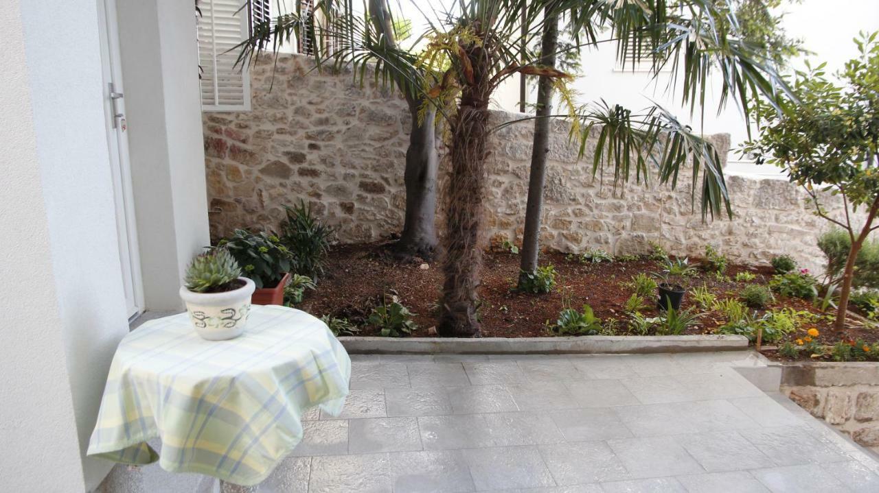 City Center Garden Apartments Sibenik Exterior photo
